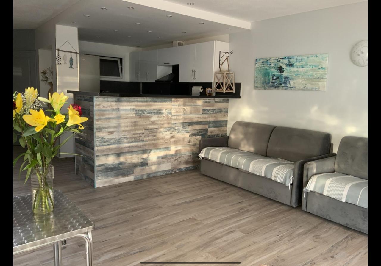 Le Zephyr, Superbe Appartement A La Corniche Avec Parking セット エクステリア 写真