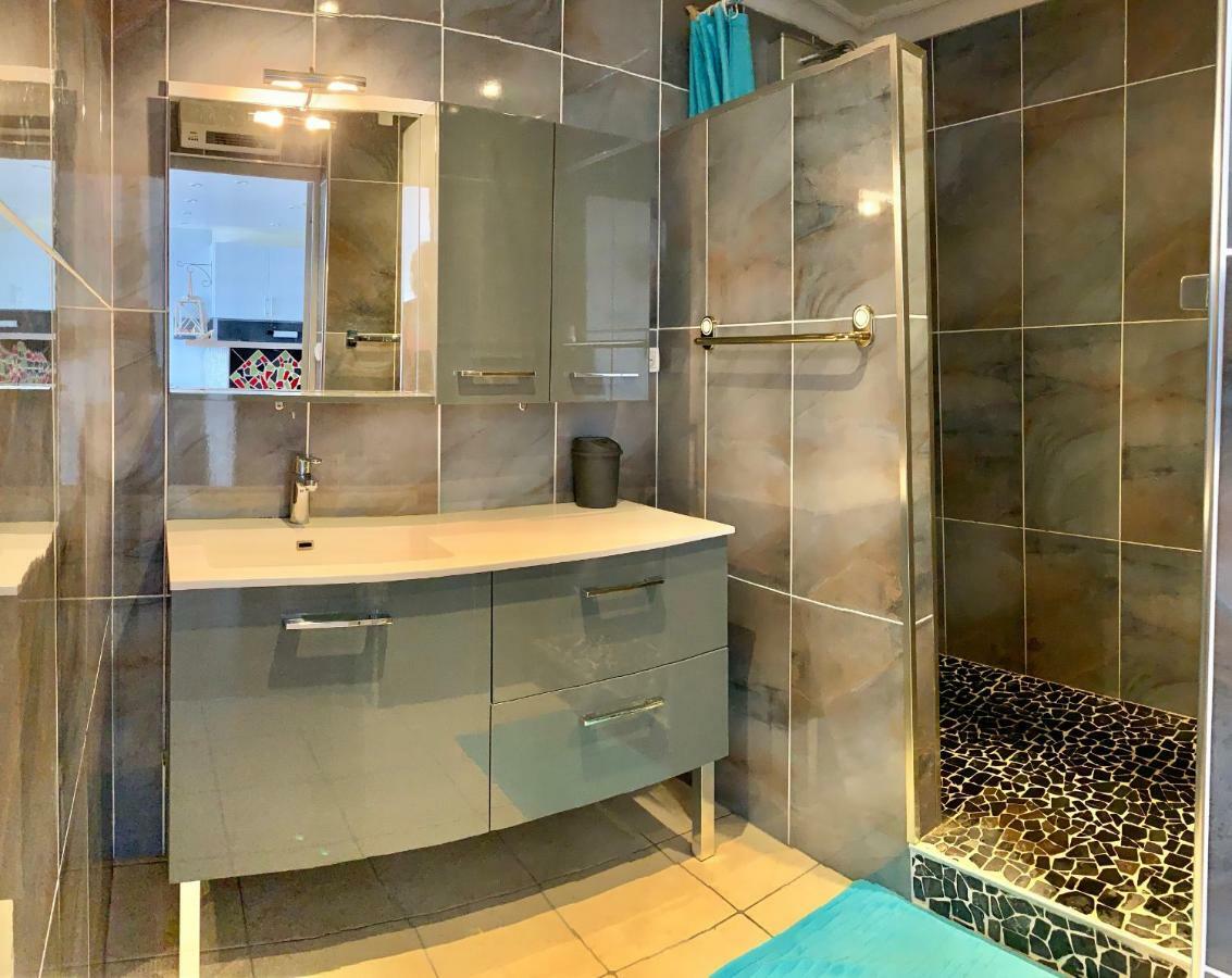 Le Zephyr, Superbe Appartement A La Corniche Avec Parking セット エクステリア 写真